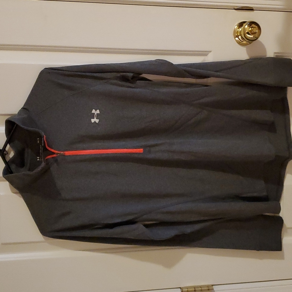 Under Armour loose fit heatgear 1/4 zip